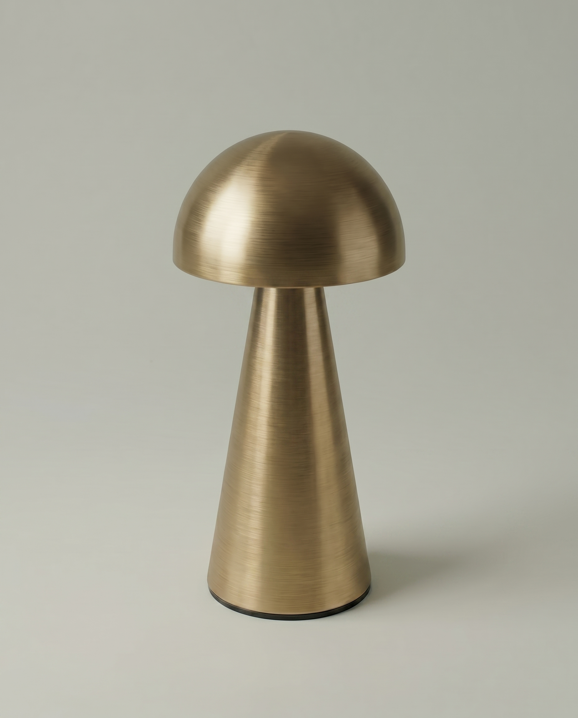 Copper Dome compact metal dome lamp, touch dimmer, USB-C cordless — off, studio shot | Dalfa CH/FR