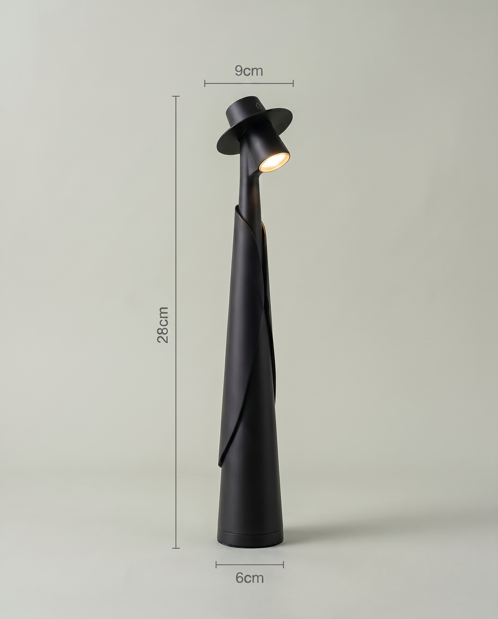Matte black figure table lamp dimensions: 28 cm height, 9 cm hat width, 6 cm base — Dalfa CH/FR
